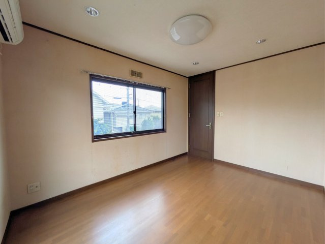 白水台1丁目戸建の洋室|きれいな洋室です