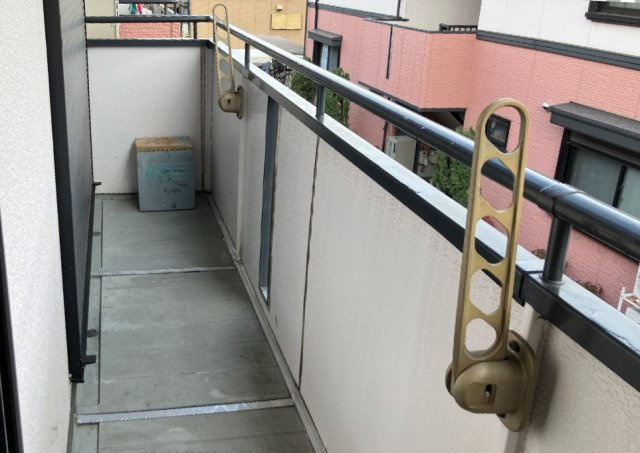 プレステージ芦屋B棟のバルコニー