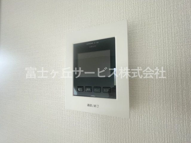 【セキュリティ】 | 掛川市七日町 新築一戸建て | TV付きインターフォンです