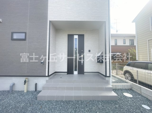 【エントランス】 | 掛川市七日町 新築一戸建て | エントランスです