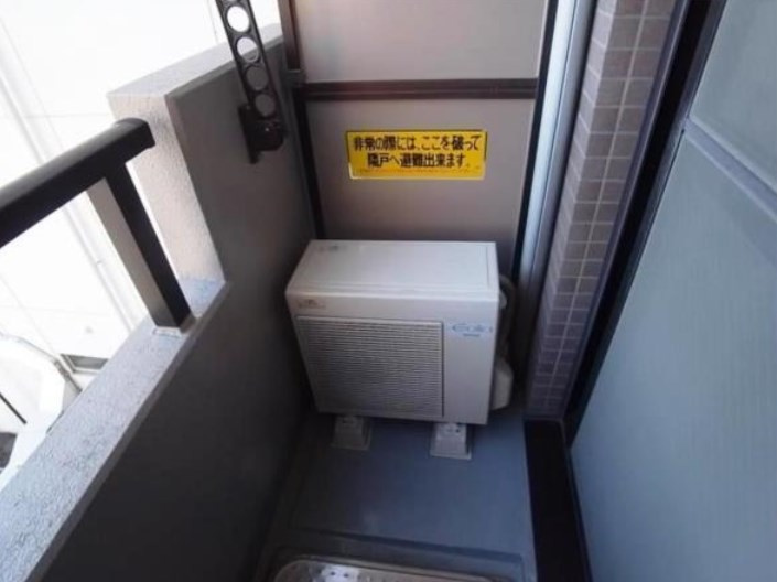 フェニックス新高円寺のバルコニー