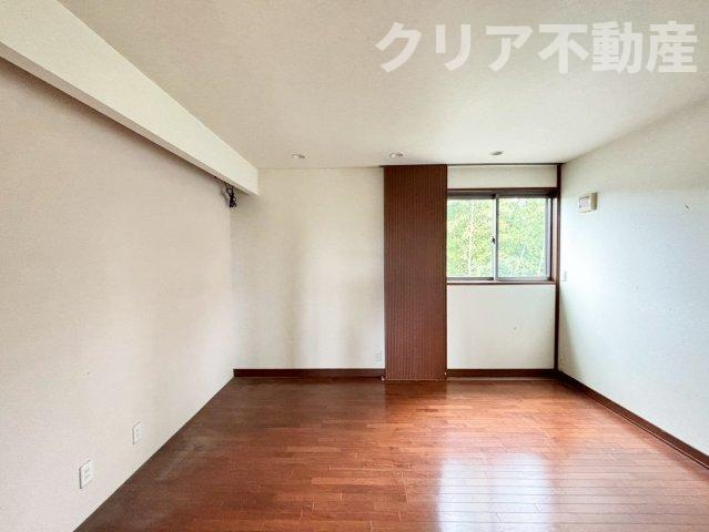 【洋室】 | 前橋市滝窪町中古住宅　軽量鉄骨6LDK