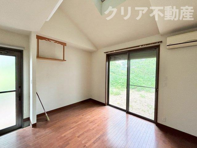 【洋室】 | 前橋市滝窪町中古住宅　軽量鉄骨6LDK