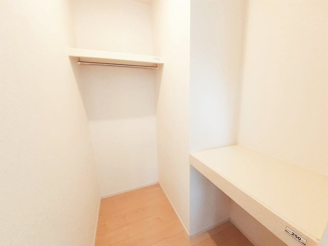 イズミティヒルズＯＮＥの収納