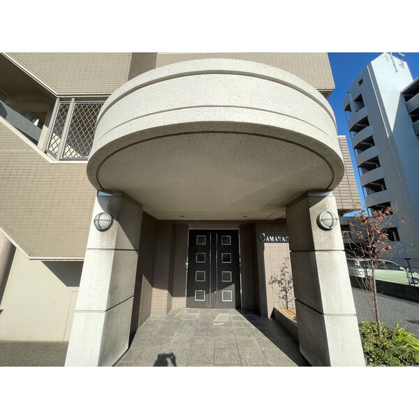 カマラード吉塚　東吉塚小学校区のエントランス|カマラード吉塚