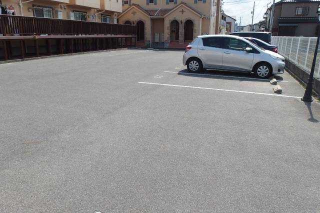 セレーノ　Cの駐車場