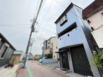 【前面道路含む現地写真】 | 北余部　中古一戸建 | 現地見学当日から承っております♪現地周辺の環境や、駅までの道のりなど周辺環境も合わせてご確認いただき、ぜひご検討ください！