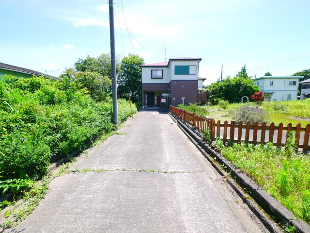 大網白里市細草　中古戸建の外観|敷地約142坪 ３LDK ドックランや家庭菜園・BBQが可能です。