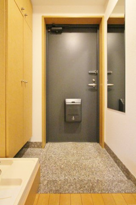 【玄関】 | 旧 プライムアーバン行徳Ⅲ | 参考写真（同物件別部屋）