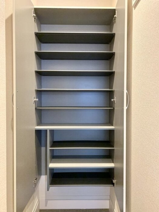グレース スクエアの収納|他部屋参考写真