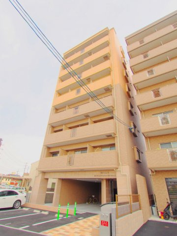 ヒルズ向洋駅前