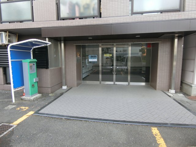 T’ｓ　garden新丸子のエントランス