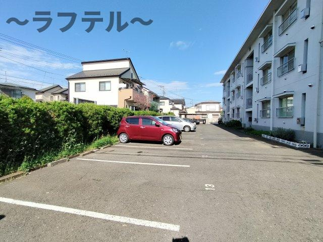 太田コーポの駐車場
