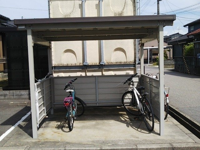 レオパレス歌の森のその他