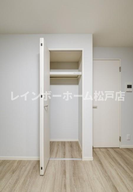 仲介手数料（賃料の1.10ヵ月）の50％OFF対象物件！の収納