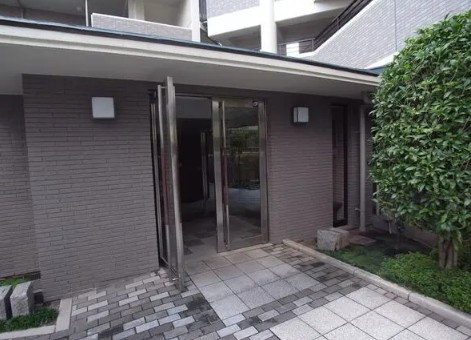 【エントランス】 | アールヴェール哲学堂