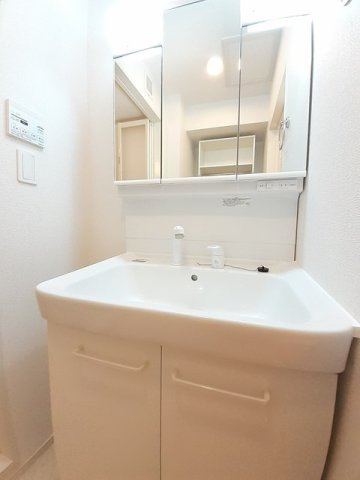 クラール東村　Ｂの洗面所