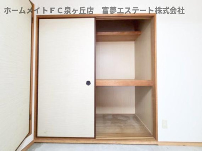 【玄関】 | プレヴィア泉ヶ丘 | ※同物件・反転間取り・別号室の写真