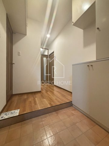 ベルドムール東横堀の玄関|同マンション別部屋：参考写真