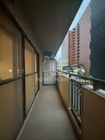 ベルドムール東横堀のバルコニー|同マンション別部屋：参考写真
