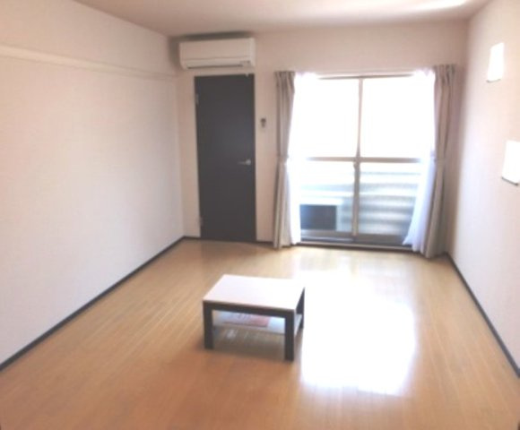 クレイノ櫻の寝室