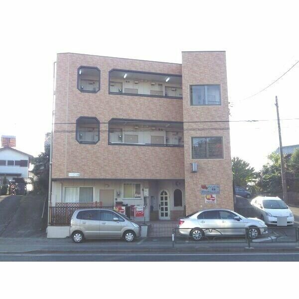 町田市常盤町の賃貸マンションの外観