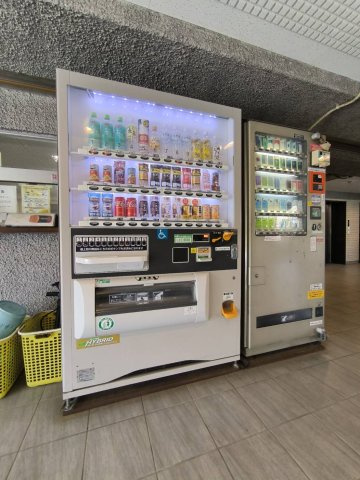 瑞穂センチュリーマンションのその他共用部分|マンション内に自動販売機がございます。