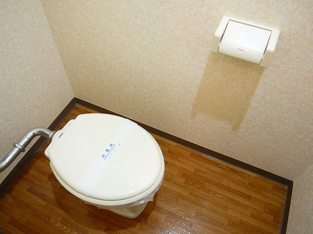 ルミエール萩の台のトイレ|シンプルで使いやすいトイレです
