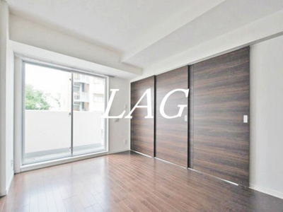 【居間・リビング】 | シャルマン三鷹 | 洋室のお部屋です。