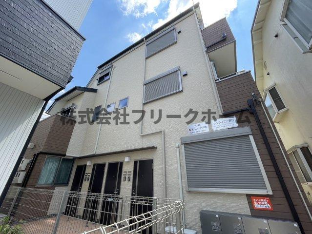 三鷹市井の頭１丁目のアパートの外観
