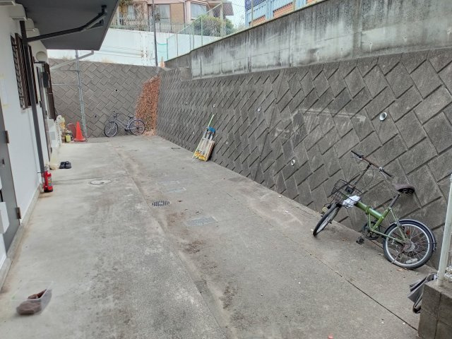 サニーハイツの駐車場