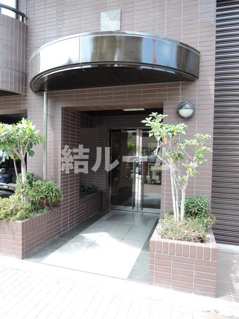 練馬区豊玉北２丁目の賃貸マンションのエントランス