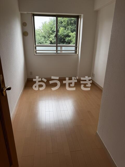 ジェイパークヒルズ上大岡の居間・リビング