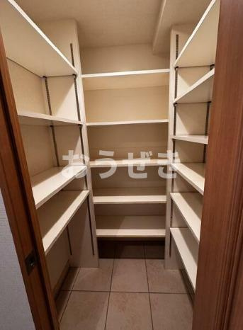 ジェイパークヒルズ上大岡の収納