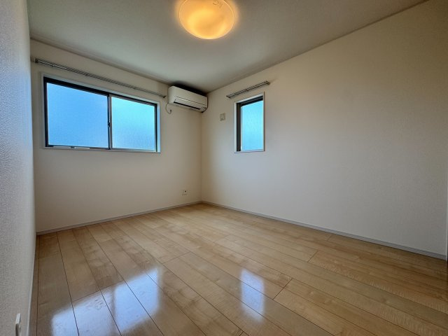 入間市東町4丁目中古戸建の洋室