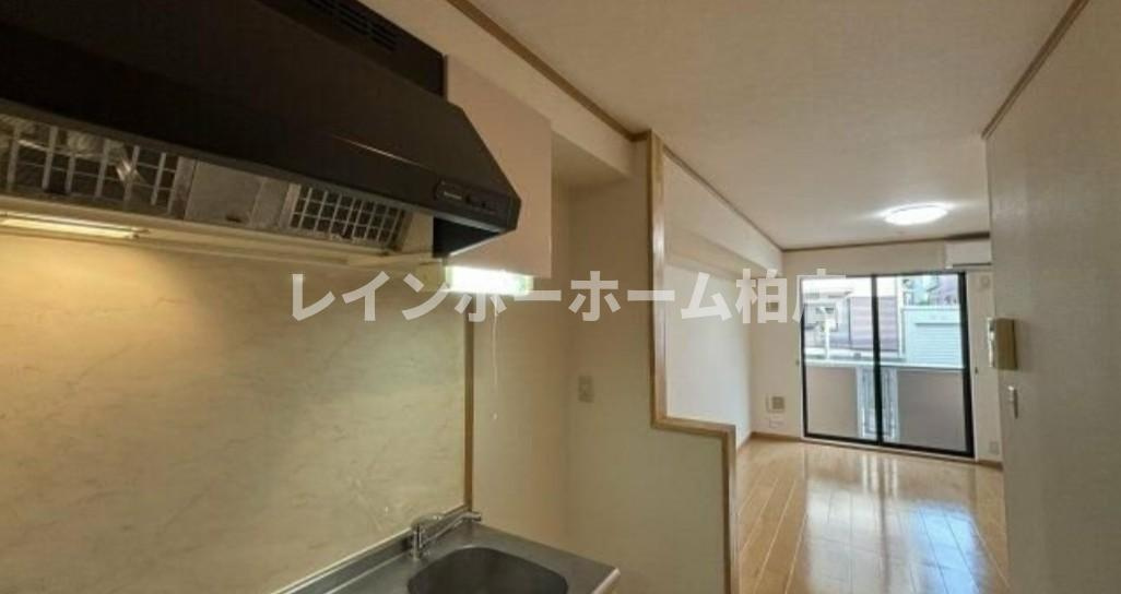 特典：仲介手数料が無料です!!の内装|キッチン周辺です