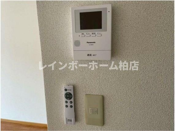 特典：仲介手数料が無料です!!のセキュリティ|モニタ付インターホンです