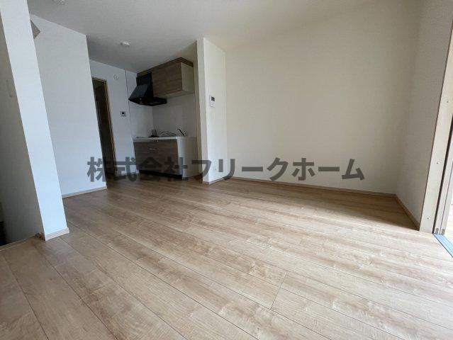 三鷹市上連雀２丁目のアパートの居間・リビング