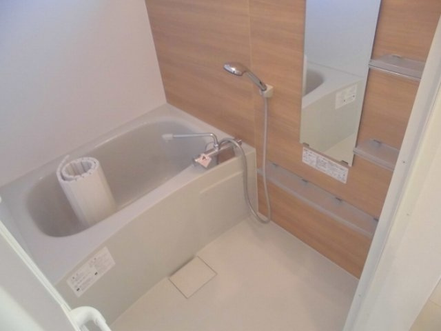 シダーテラスの浴室