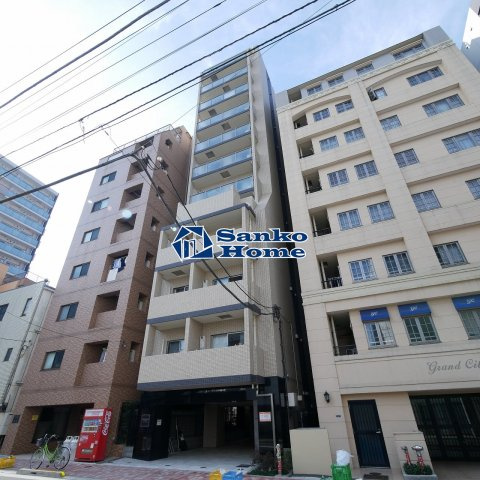 クレイシア蔵前の外観
