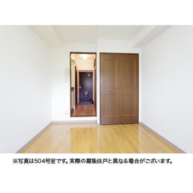 フォレスタ御苑前の寝室