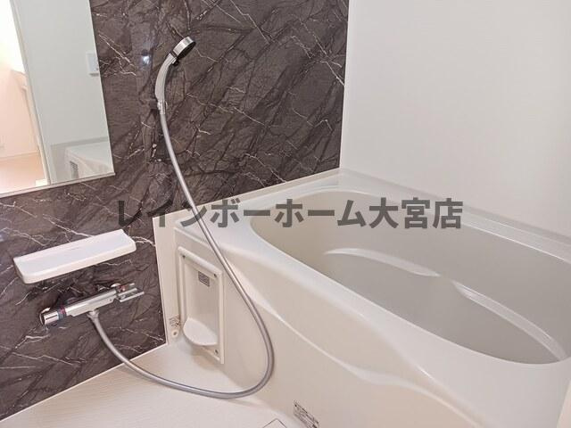 メゾン　ド　ウィズの浴室