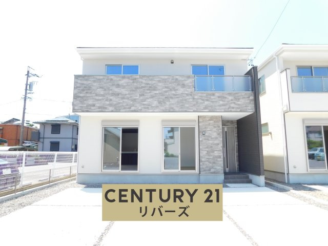 名古屋市中川区万場１丁目の新築一戸建の外観|☆５号棟・５ＬＤＫ☆　　いつでも見学できます♪（お問合せ当日、平日、水曜、夜間でもＯＫ）　敷地３９．３５坪！　長期優良住宅♪　ＺＥＨ水準！　駐車らくらく並列３台ＯＫ！　続き間ＬＤＫ２１．４帖♪