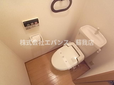 【トイレ】 | フジハイツ | ゆったりとした空間のトイレです