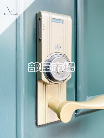 シャトレー東向島の玄関
