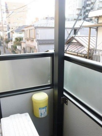 フローラ桜上水のバルコニー