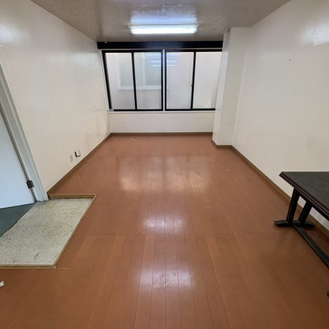ちしまビルの内装