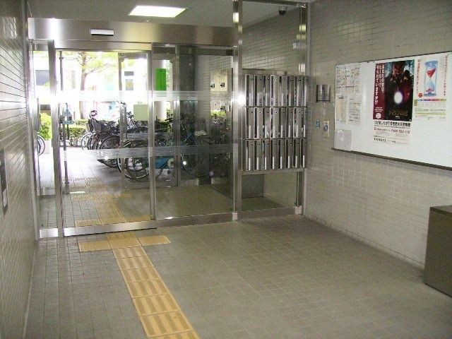 第2宝田ビル のエントランス
