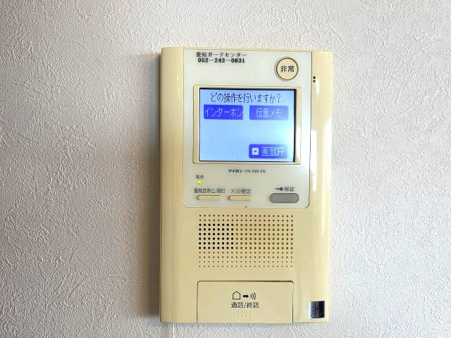 リフィア桜テラスの防犯設備|来客が一目で分かるTVモニター付きインターホン！
