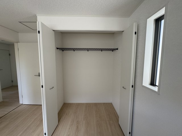 南城市玉城愛地　第1（全5棟）1号棟の収納|1号棟　洋室6帖＋CL付き♪